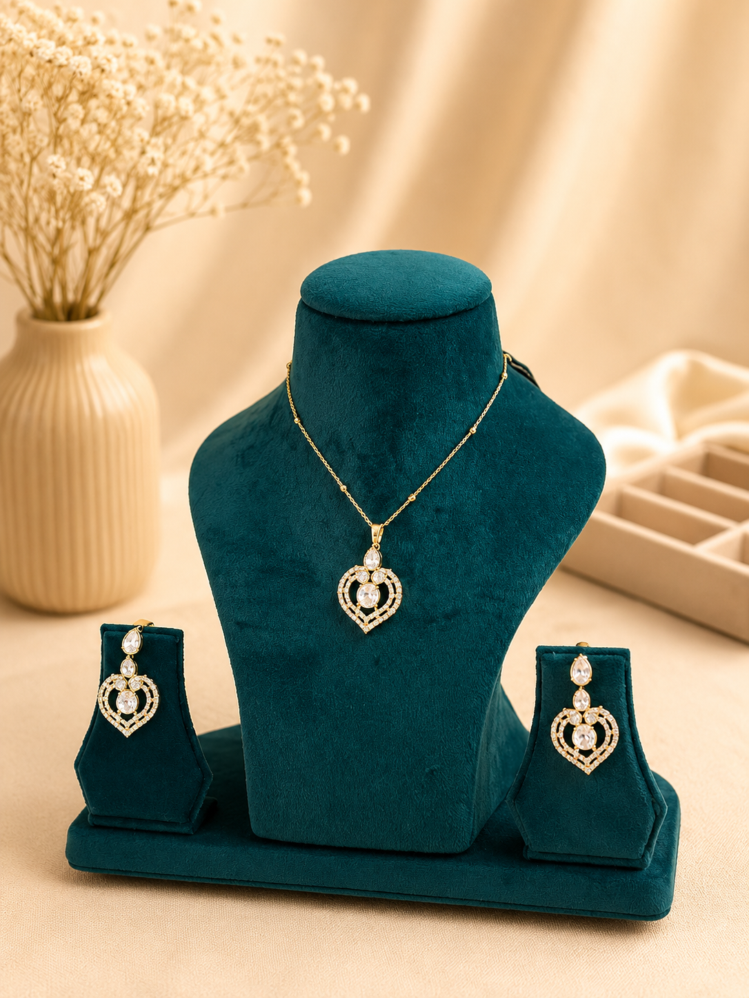 Crystal Heart Pendant Necklace Set