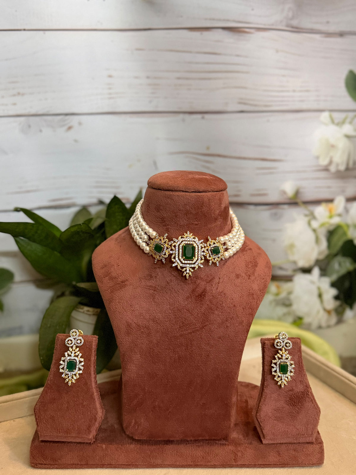 Green Pearl Necklace Set with Kundan Detailing
