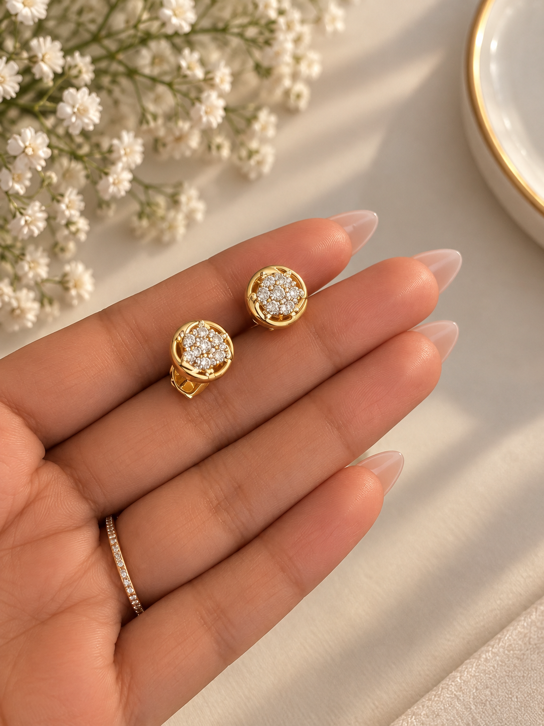 Diamond Look Gold-Toned Necklace Set | Minimal Jewellery for Women