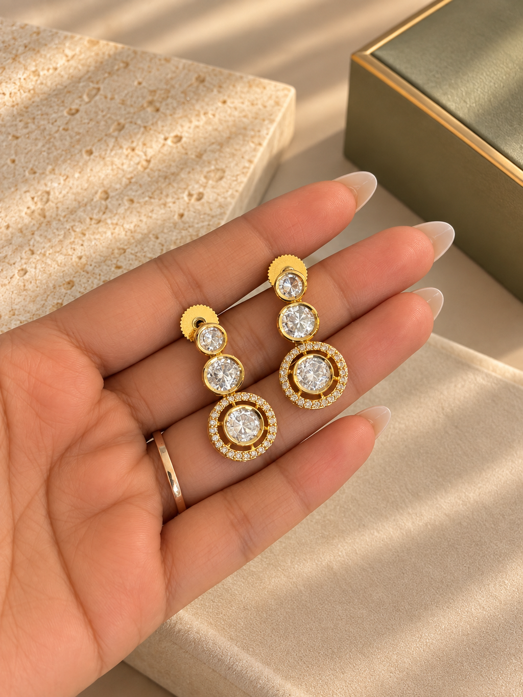 Black Kundan Diamond Look Necklace Set