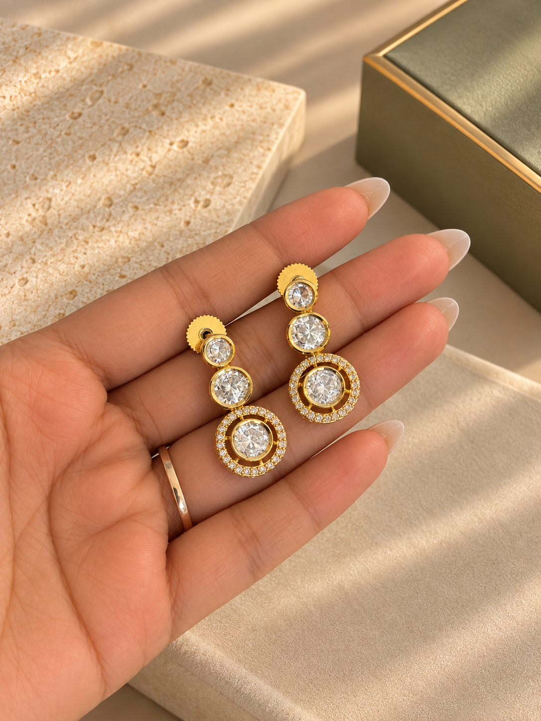 Black Kundan Diamond Look Necklace Set