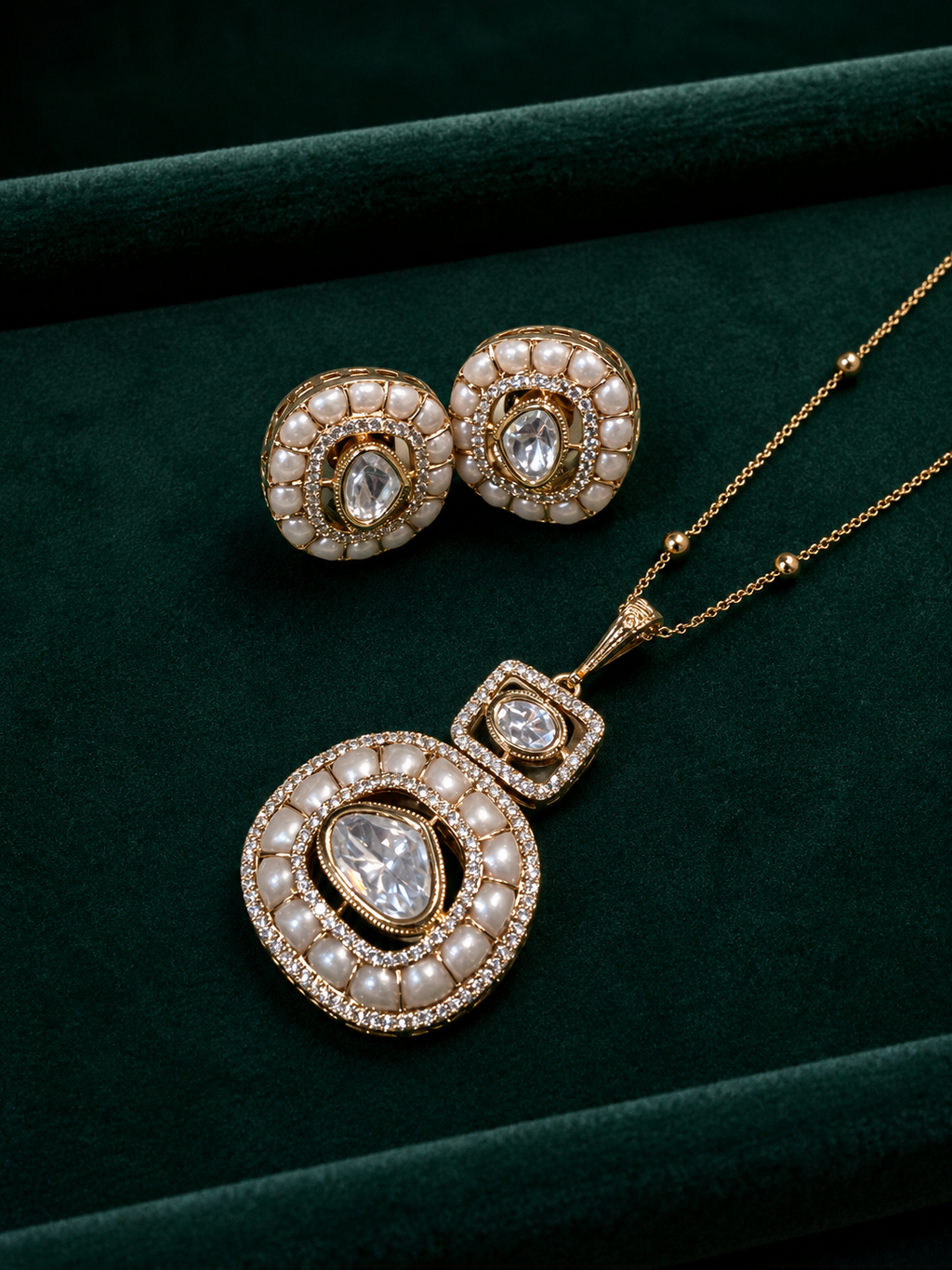 Pearl Halo Pendant Necklace Set