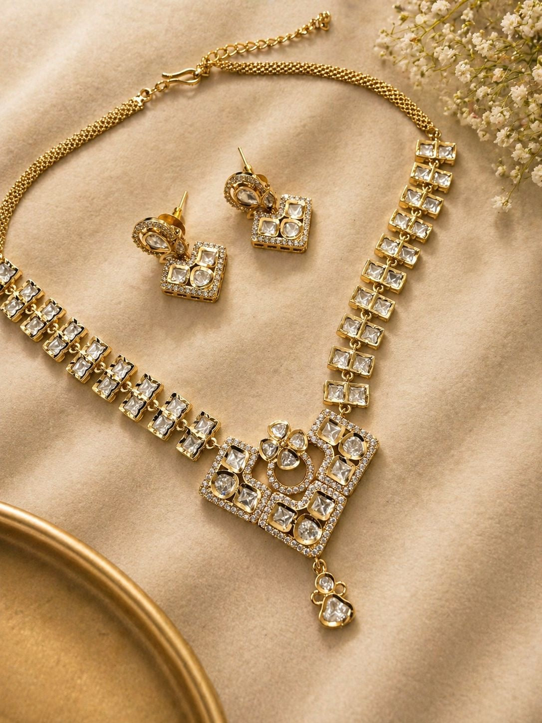 Geometric Polki Necklace Set