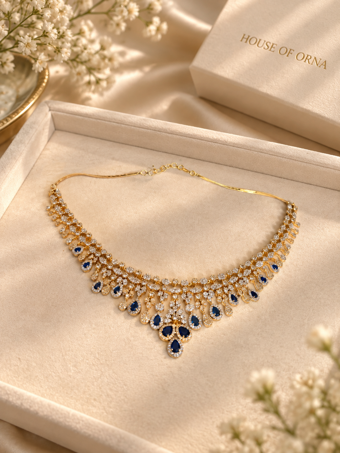 Blue Diamond Look Necklace Set