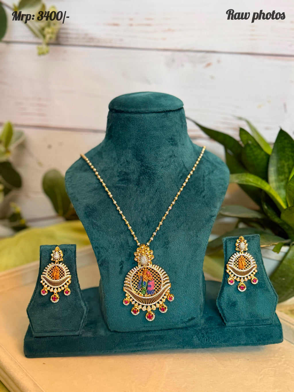 Radha Krishna Pendant Necklace Set