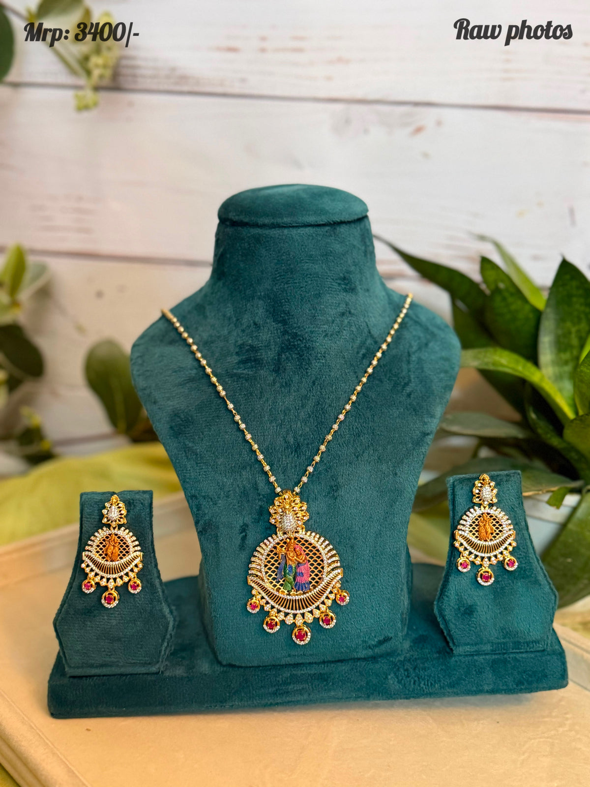 Radha Krishna Pendant Necklace Set