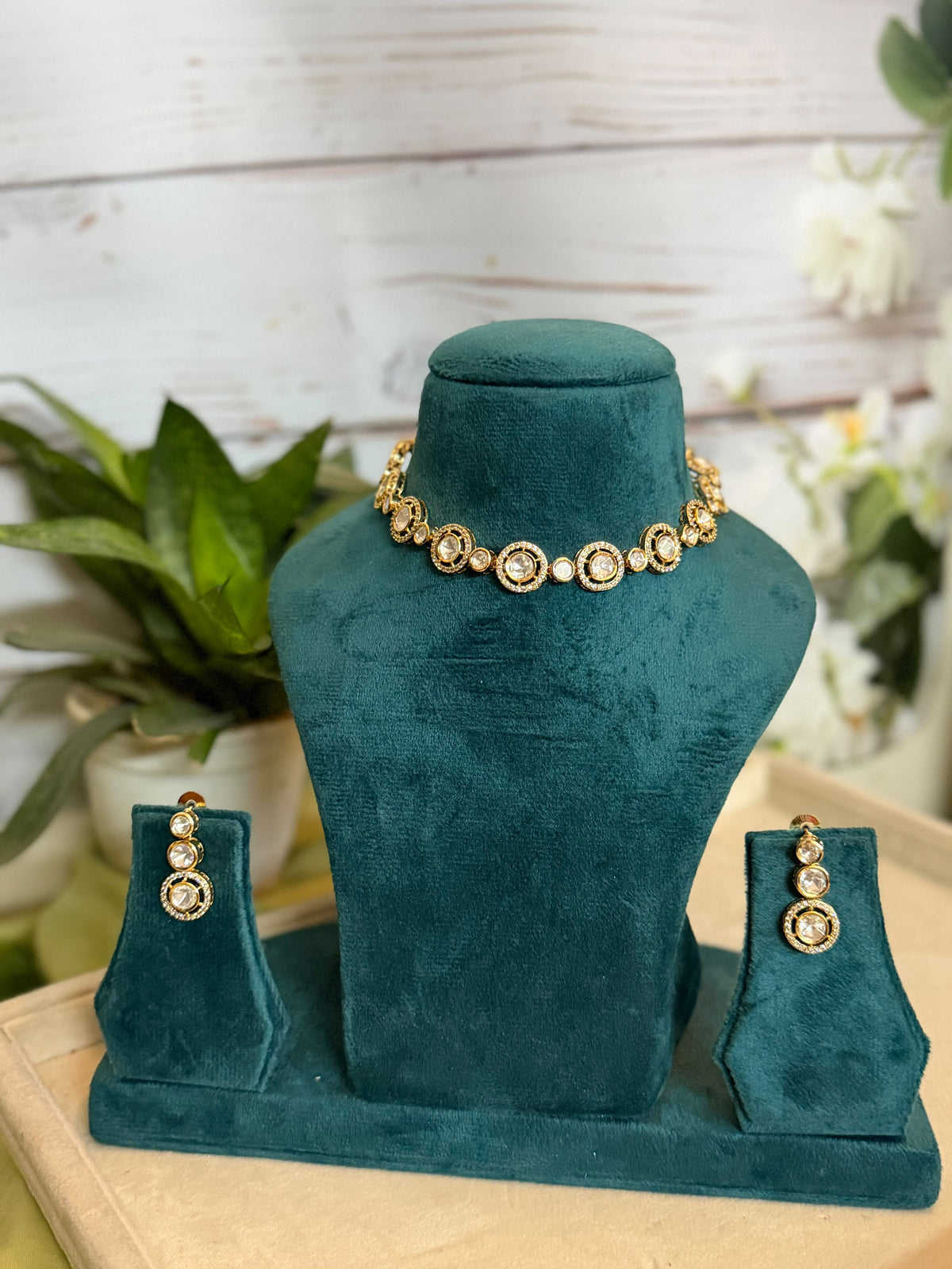 Black Kundan Diamond Look Necklace Set