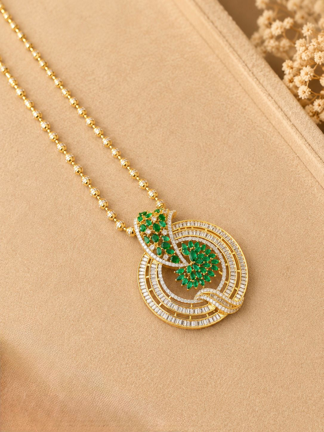 Emerald Spiral Diamond Pendant Necklace Set