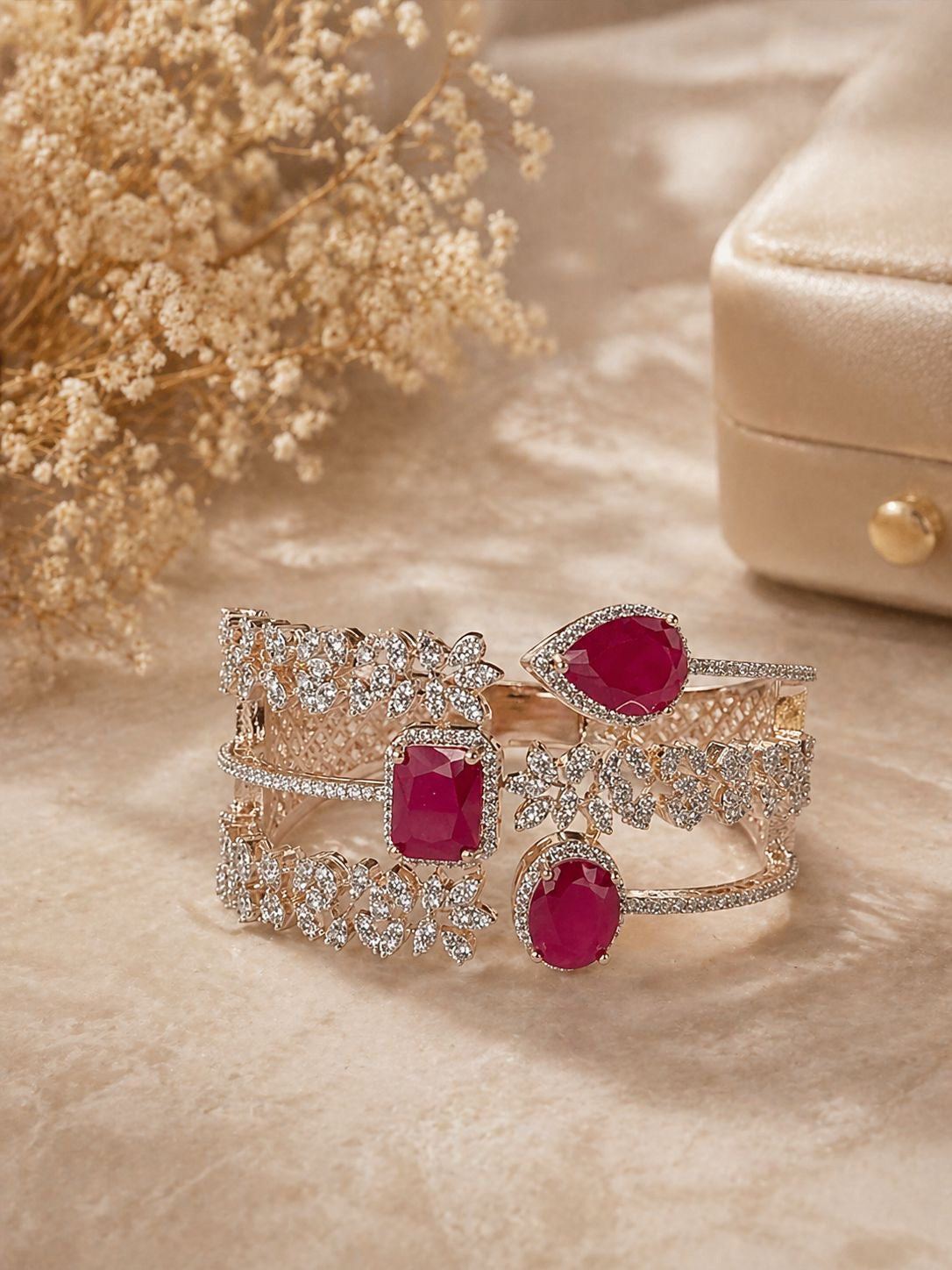 Green/Red Layer Gemstone Bracelet Set with Crystal Detailing