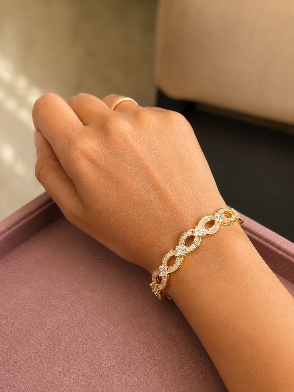 Geometric Diamond Link Bracelet for Women