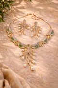 AD Avira Jewel Set
