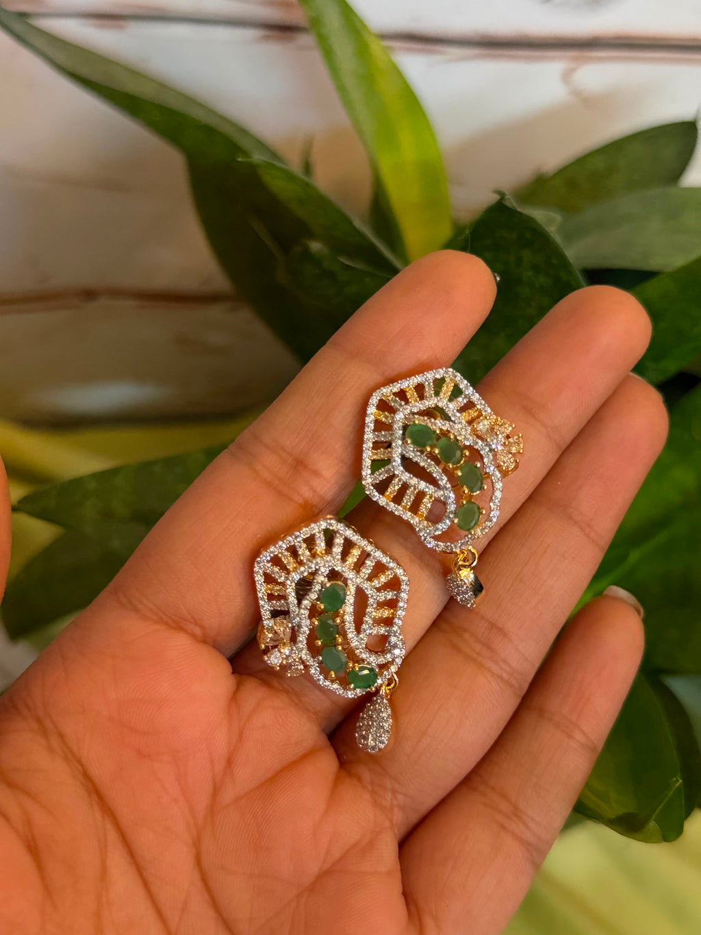 Green Emerald Leaf Pendant Necklace Set | Gold-Tone Jewellery | House of Orna