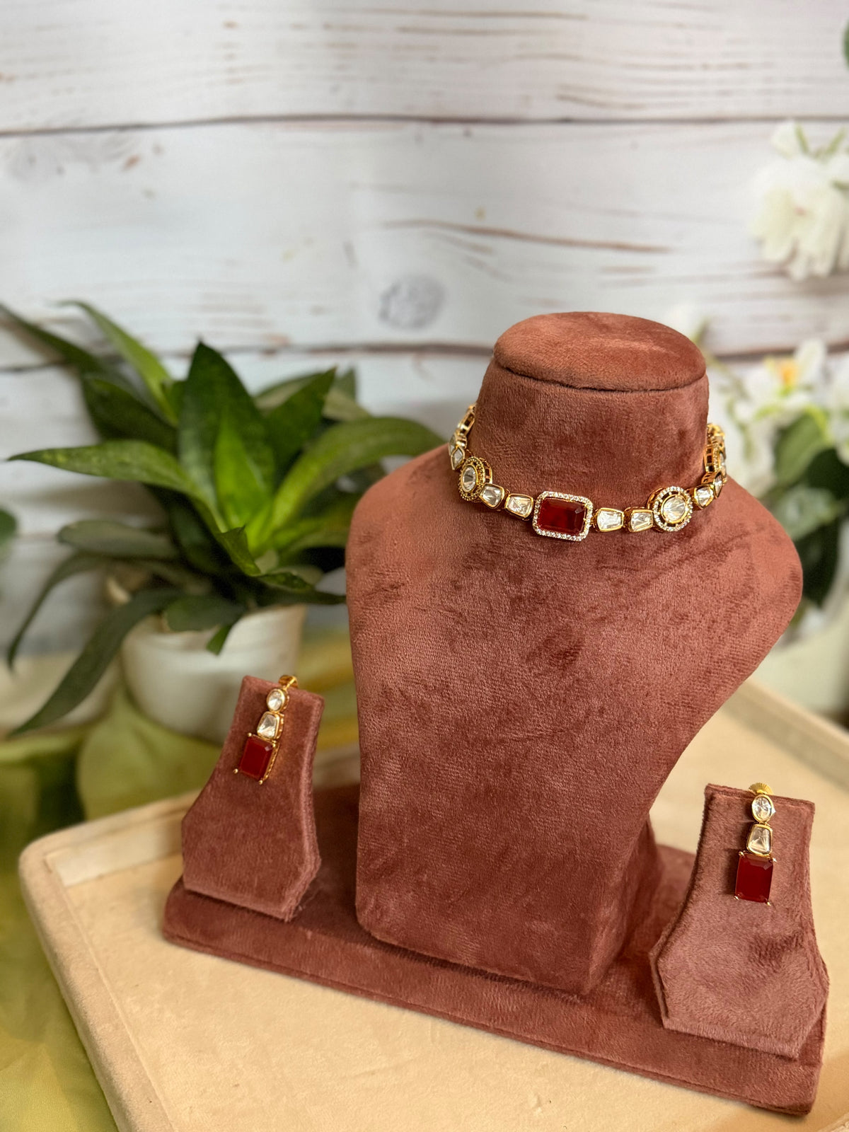 Red Stone Polki Look Necklace Set