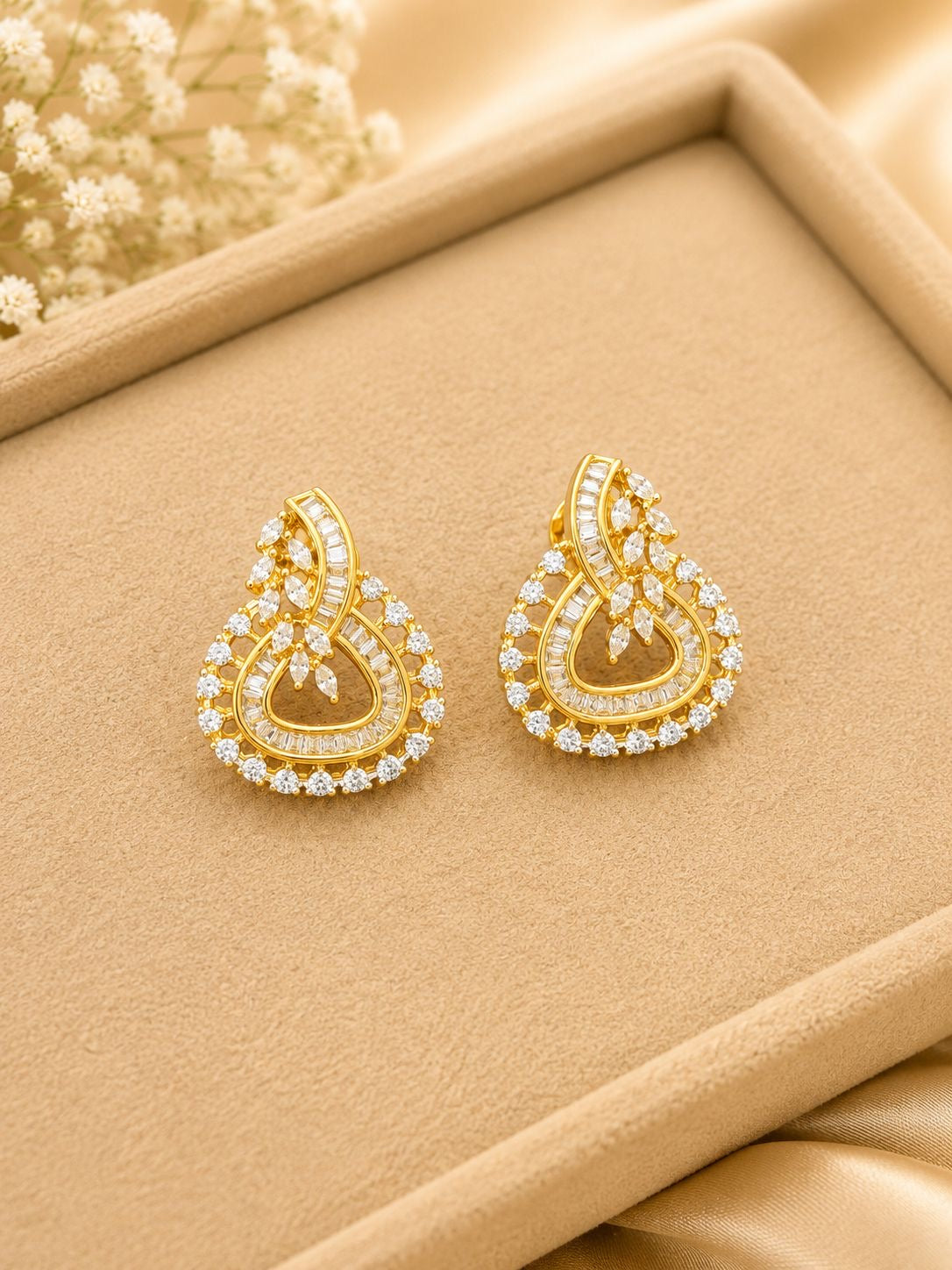 Diamond Teardrop Pendant Necklace Set