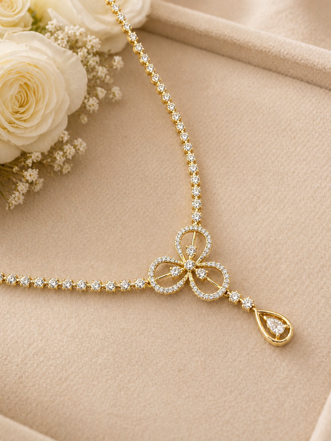 Minimal bow design necklace set with drop pendant for everyday and elegant wear