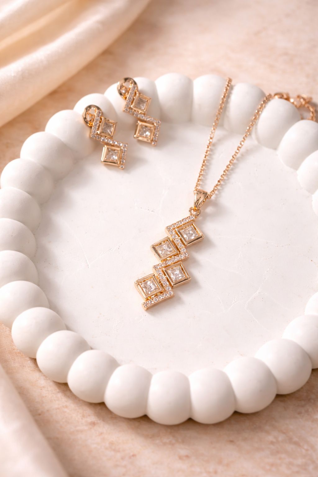 Real diamond look geometric pendant set with modern design for everyday and office wear